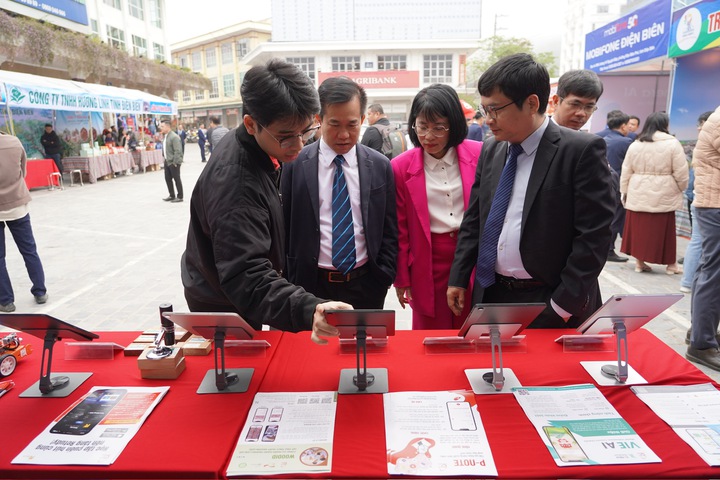 Điện Biên thúc đẩy ứng dụng công nghệ số "Make in Viet Nam" trong phát triển kinh tế số khu vực Tây Bắc - Ảnh 11.