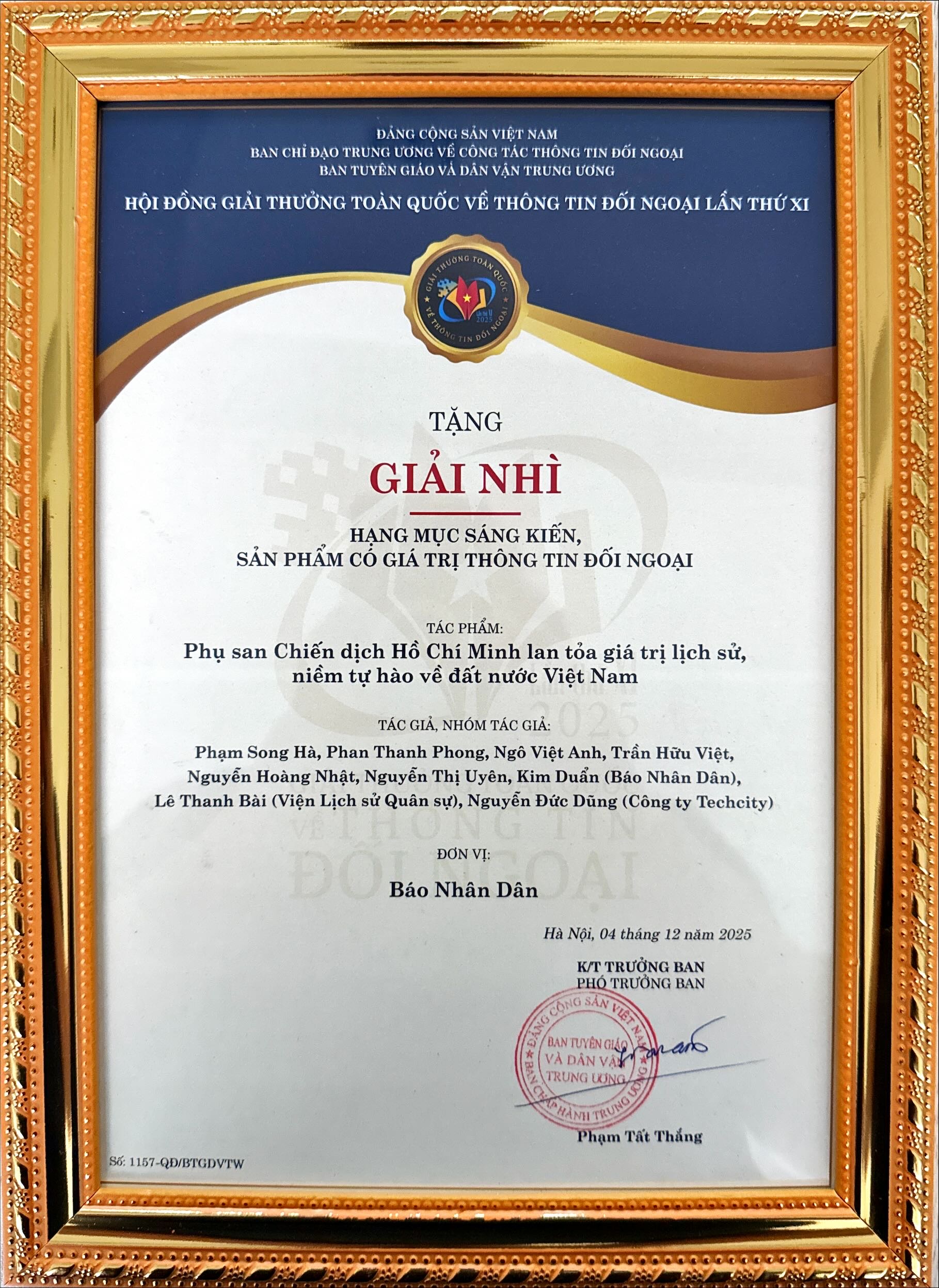 Giai-thuong-Thong-tin-doi-ngoai-2025