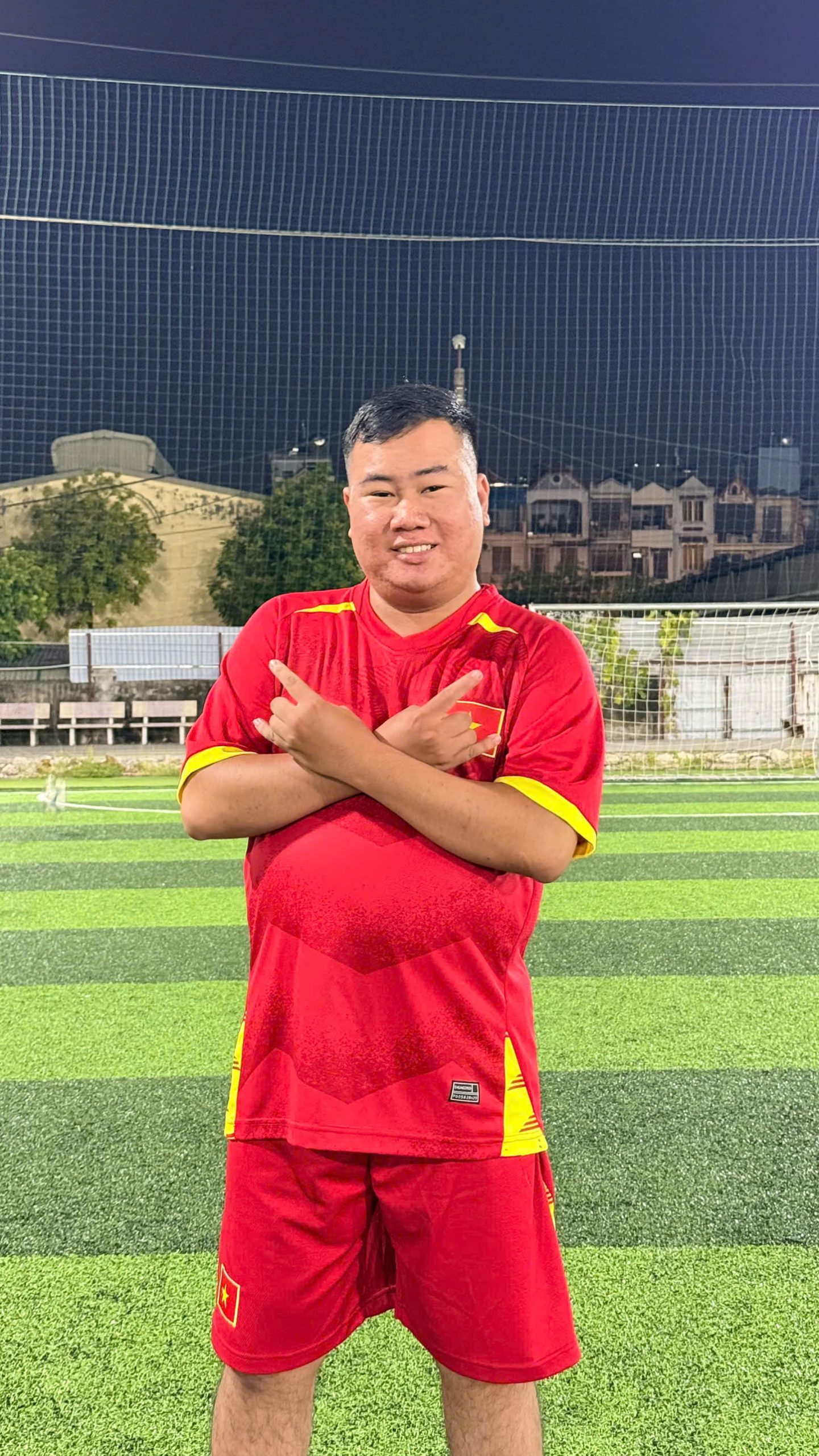 Nguyễn Việt Hoàng